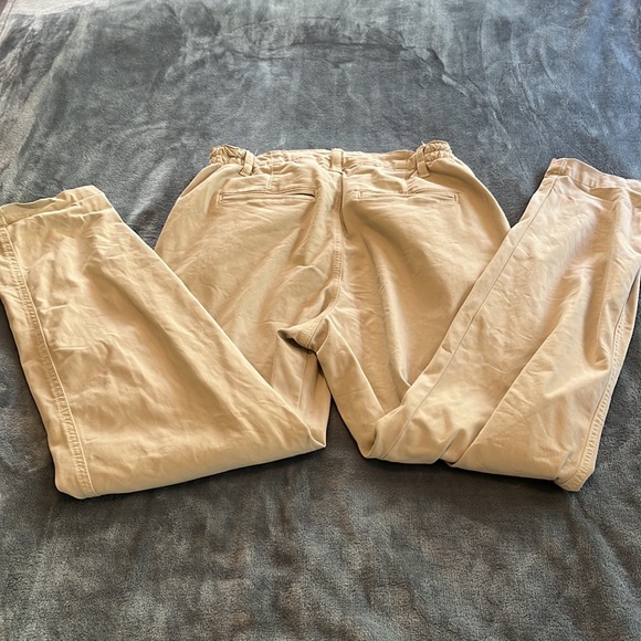 American Eagle khaki pants - Picture 9 of 12